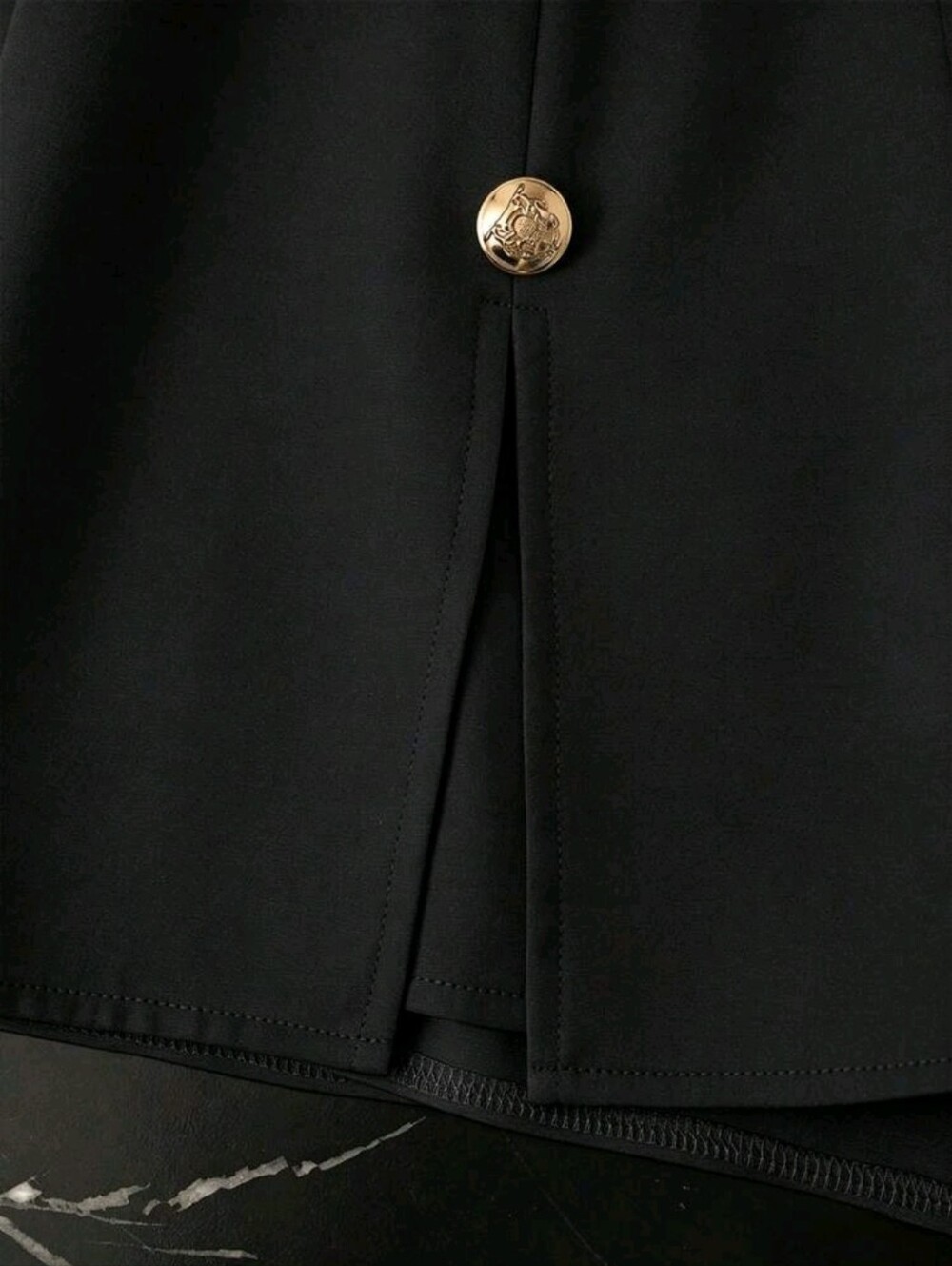 Franclia Metal Button Design Split Hem Skorts - Picture 5 of 5